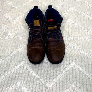 Levi's Artesia Men's  Boots -Brown &  Denim -Size 7 - Pre-Owned .